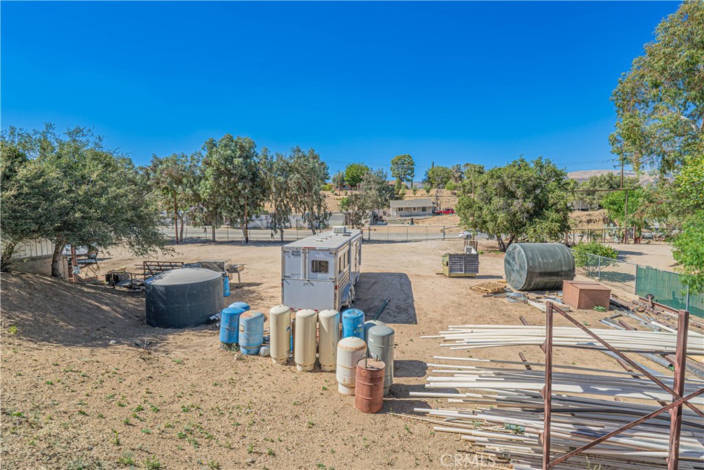 33604 Agua Dulce Canyon Property Photo 23