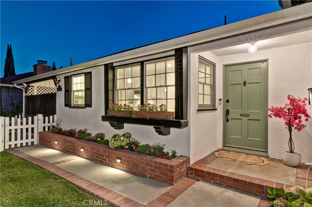 5429 Columbus Avenue Property Photo 42