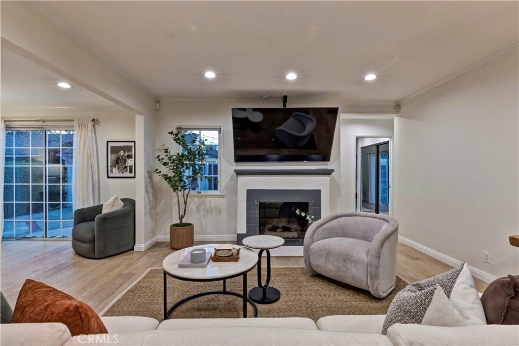 5429 Columbus Avenue Property Photo 44