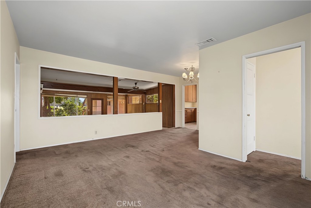 5314 Garypark Avenue Property Photo 2