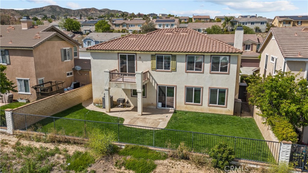 24036 Via Vista Property Photo 5