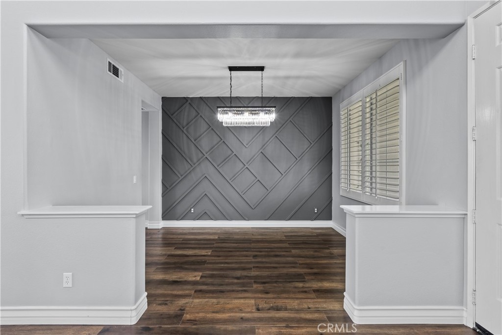 24036 Via Vista Property Photo 12