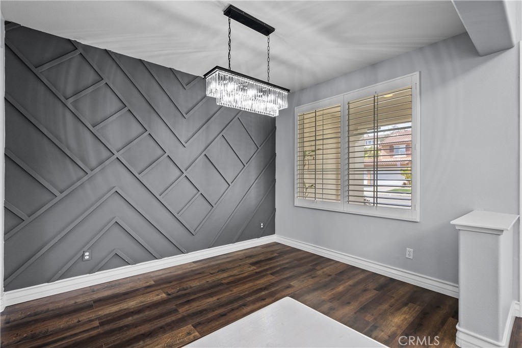 24036 Via Vista Property Photo 13