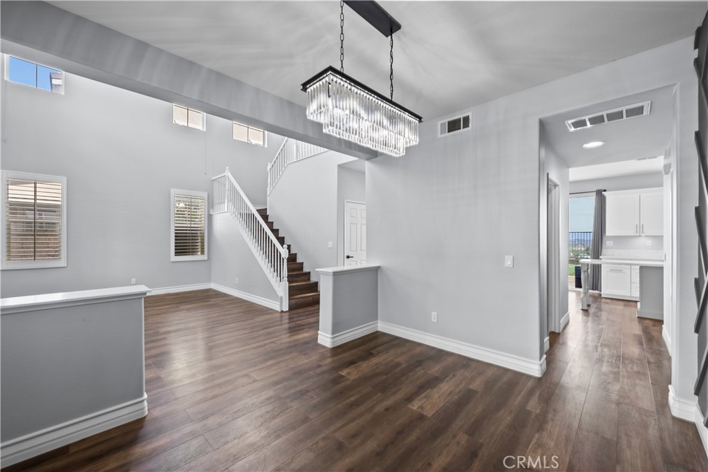 24036 Via Vista Property Photo 14