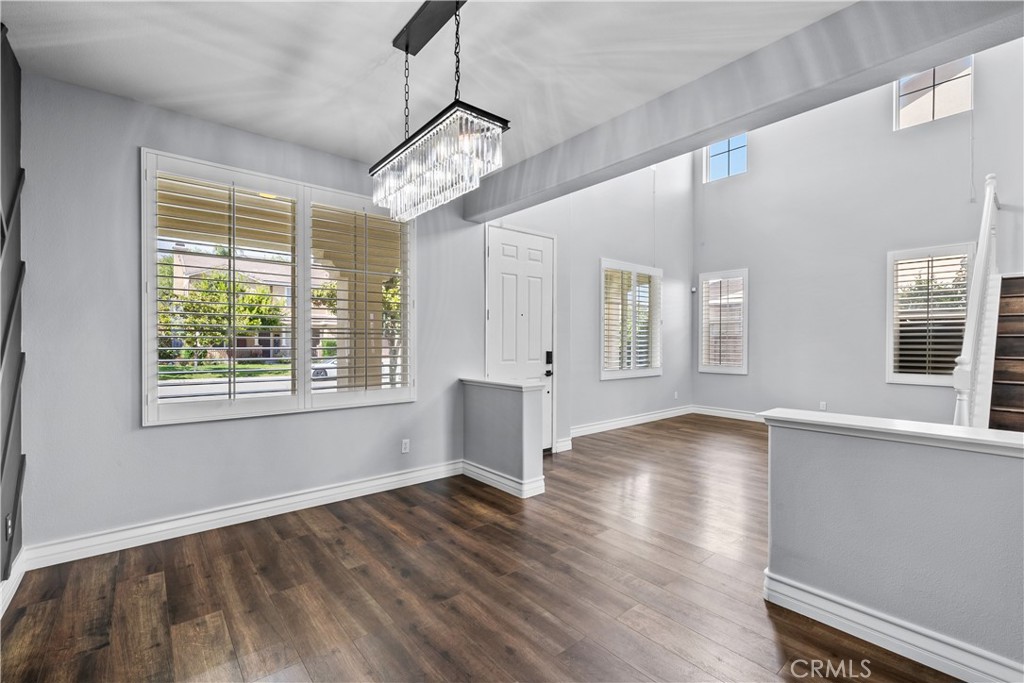 24036 Via Vista Property Photo 15