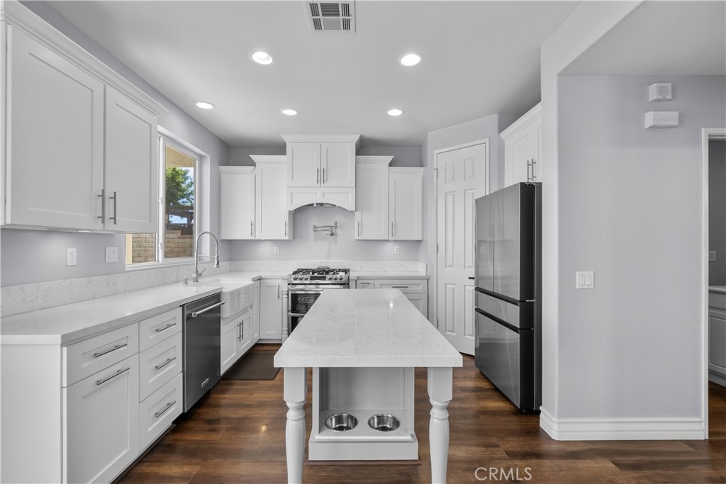 24036 Via Vista Property Photo 19