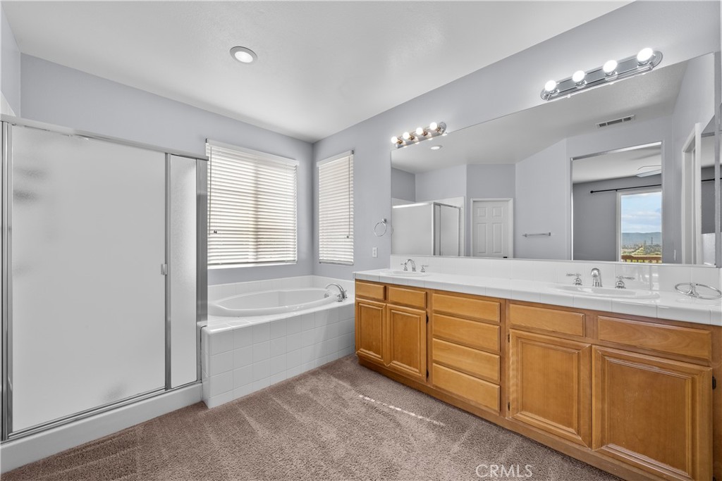 24036 Via Vista Property Photo 33