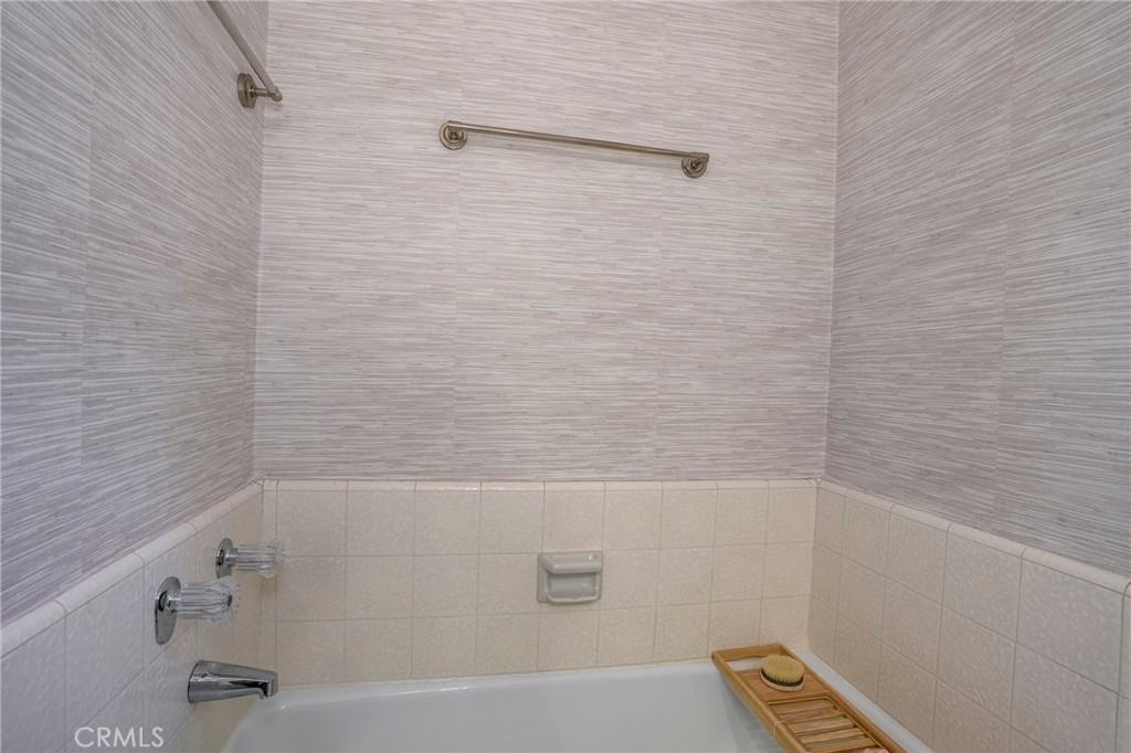 2307 Fox Hills 105 Property Photo 27
