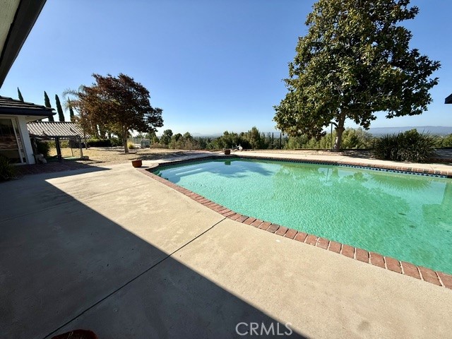 16840 Nanette Street Property Photo 3