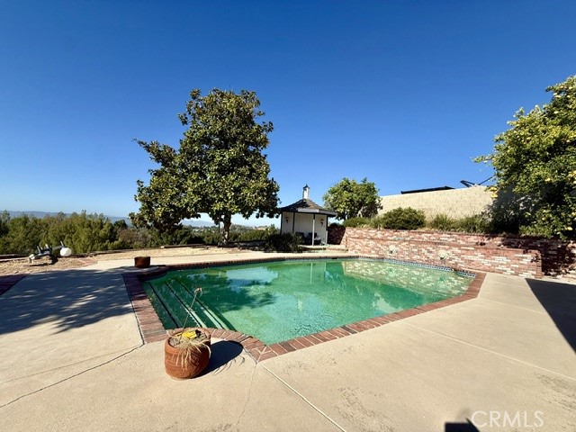 16840 Nanette Street Property Photo 5