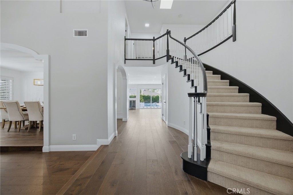 29644 Kimberly Drive Property Photo 4