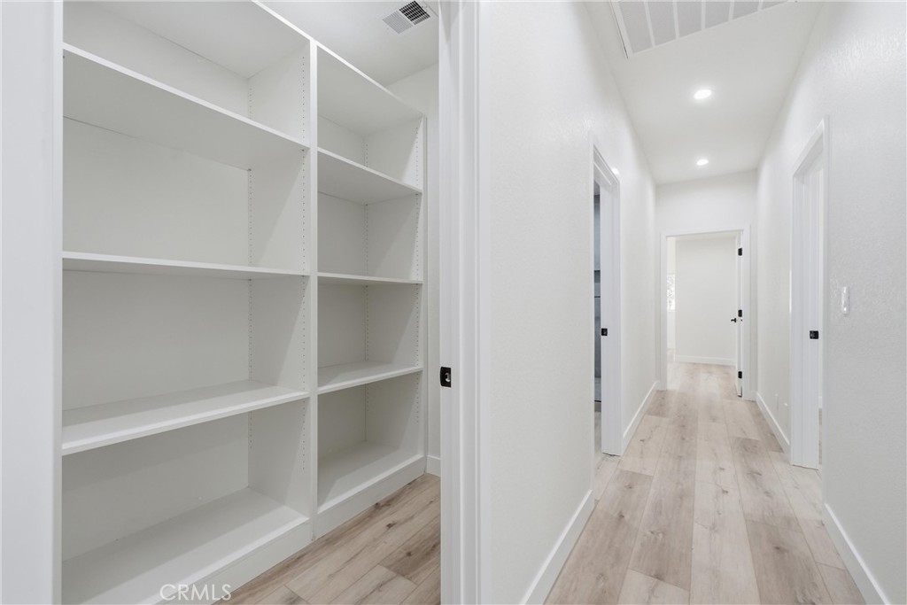 5653 Willow Avenue Property Photo 30