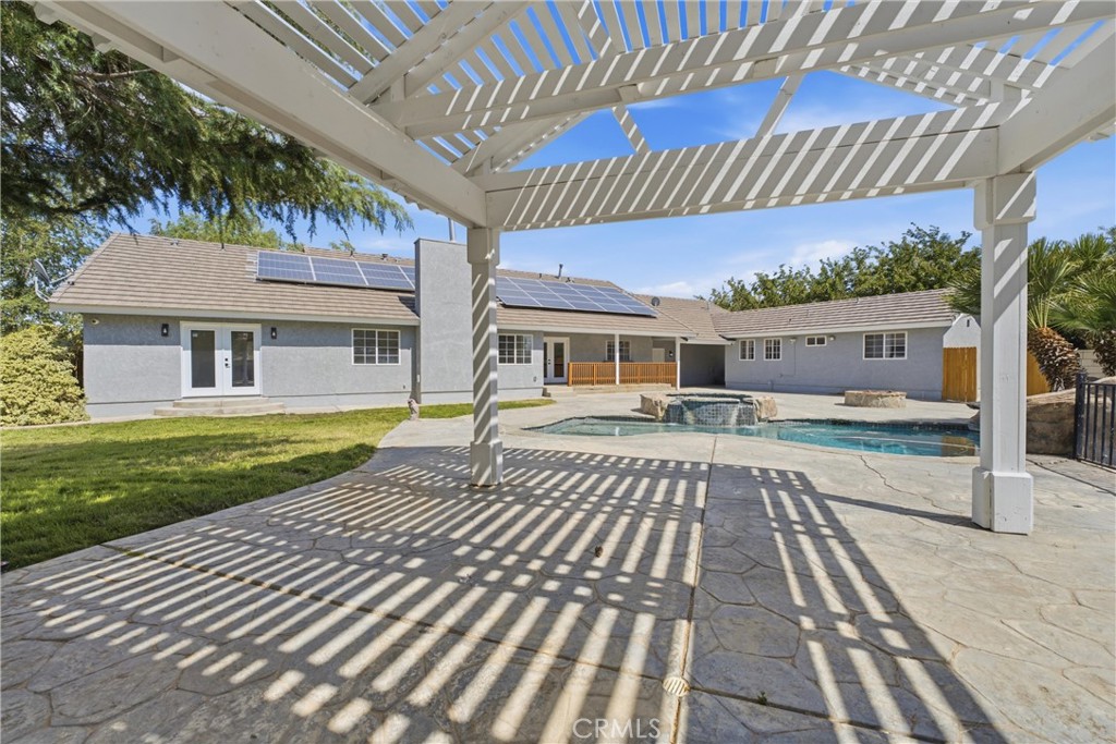 5653 Willow Avenue Property Photo 35