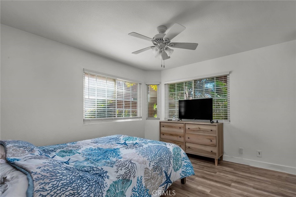 5123 Neptune Square Property Photo 16