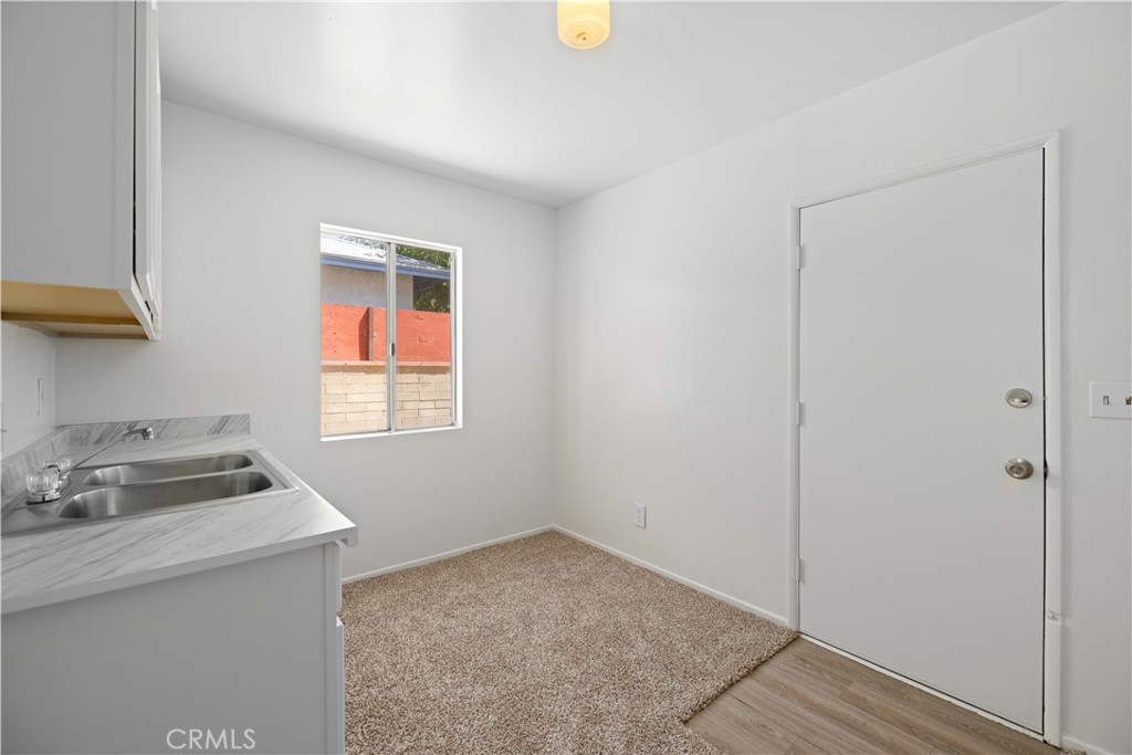 45110 Elm Property Photo 10