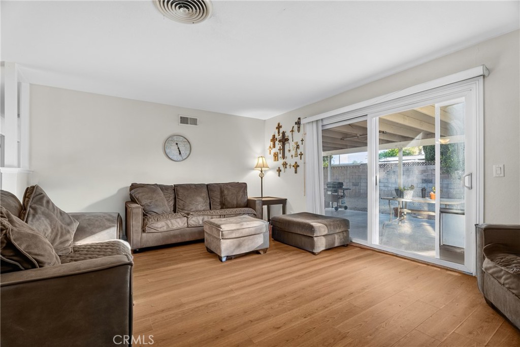 26801 Alcon Property Photo 8