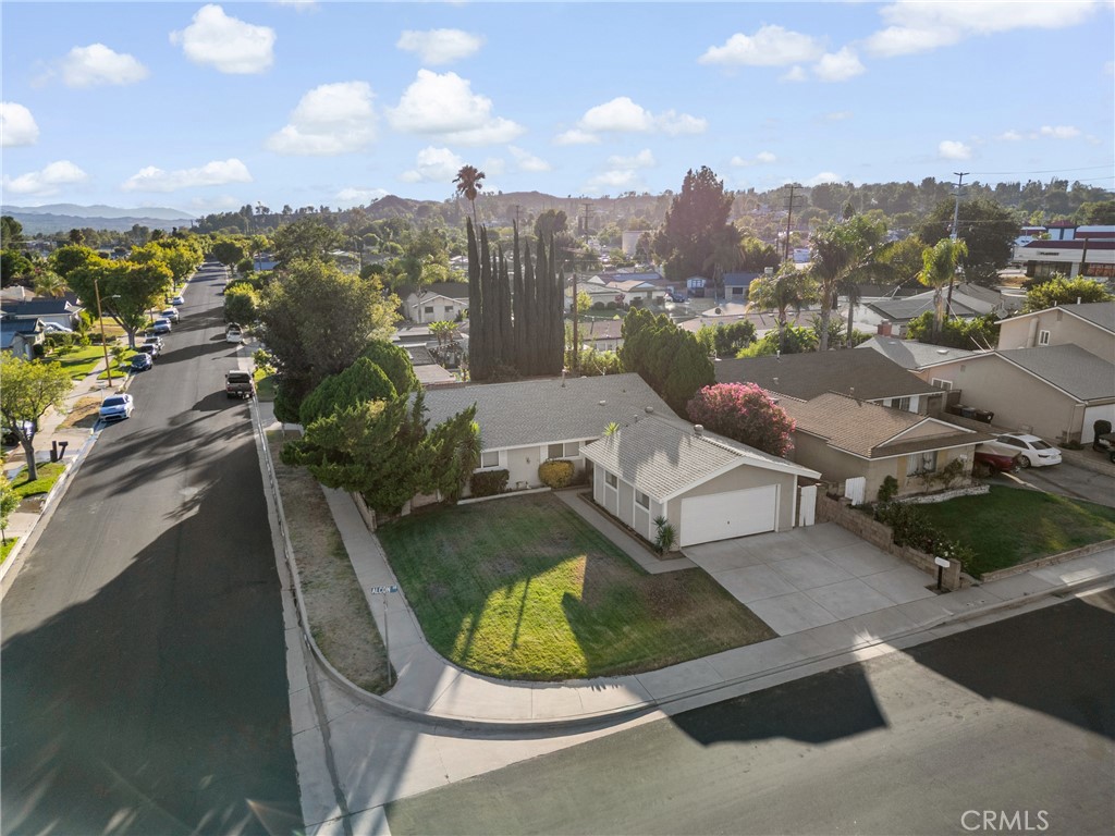 26801 Alcon Property Photo 17