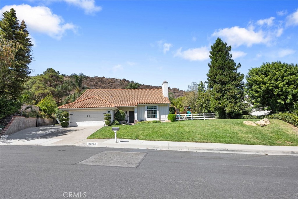 20906 Susan Carole Drive Property Photo 2