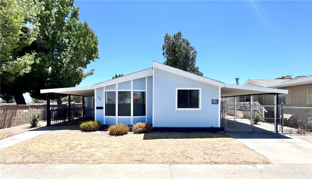 45465 25th Street E 39 Property Photo 1