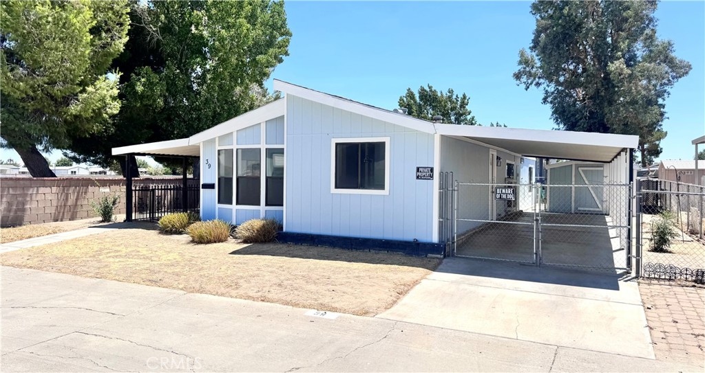 45465 25th Street E 39 Property Photo 3