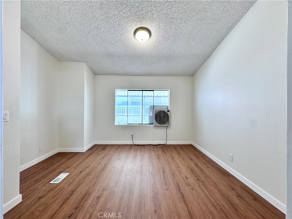 45465 25th Street E 39 Property Photo 8