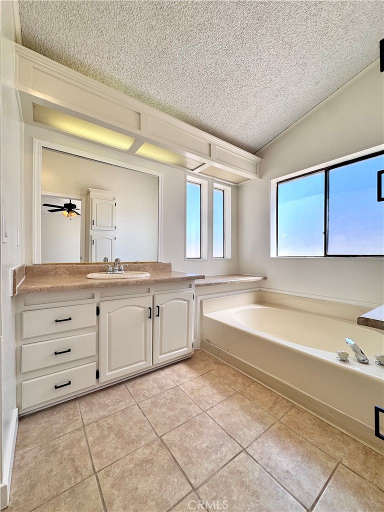 45465 25th Street E 39 Property Photo 24