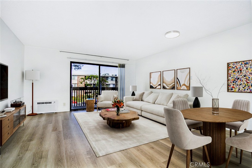 22100 Burbank Boulevard 259g Property Photo 1