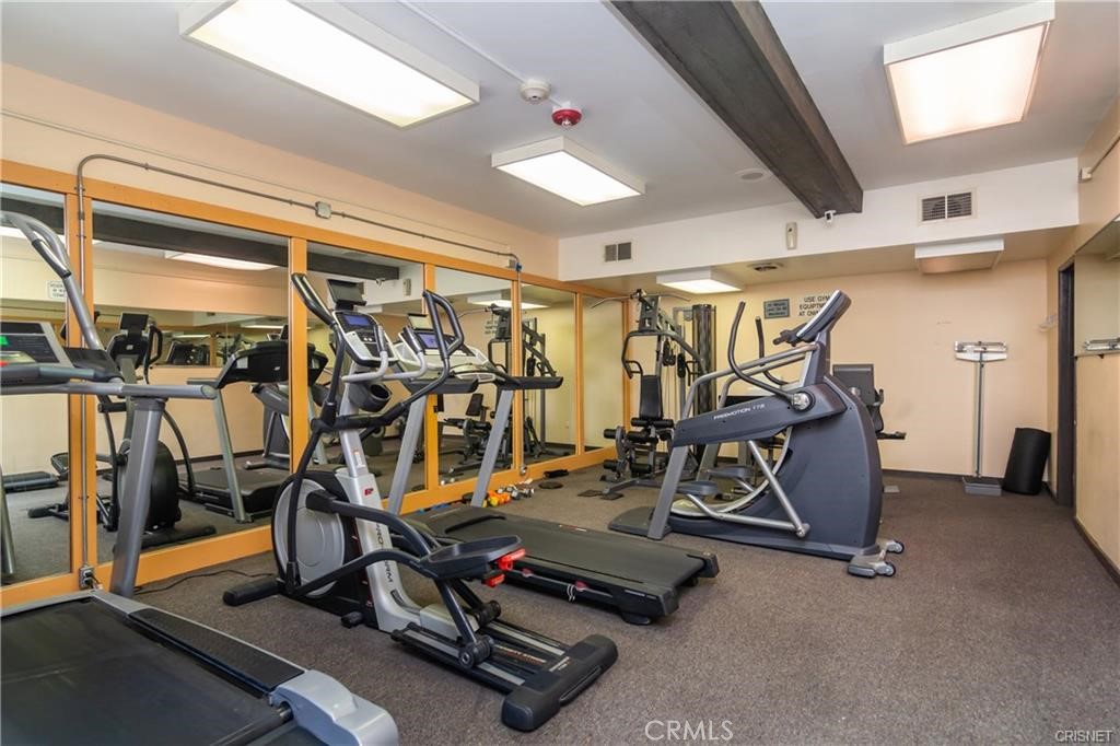 22100 Burbank Boulevard 259g Property Photo 12