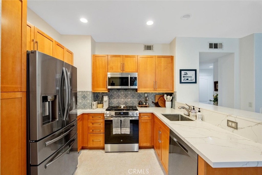 17957 Lost Canyon Road 41 Property Photo 7