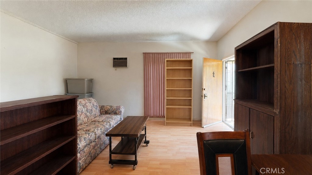 1029 N Orange Grove Property Photo 16