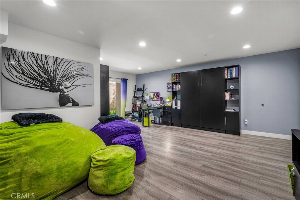 16539 Vine Terrace Property Photo 3