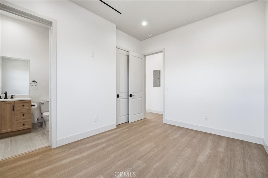 14902 Hubbard Property Photo 13