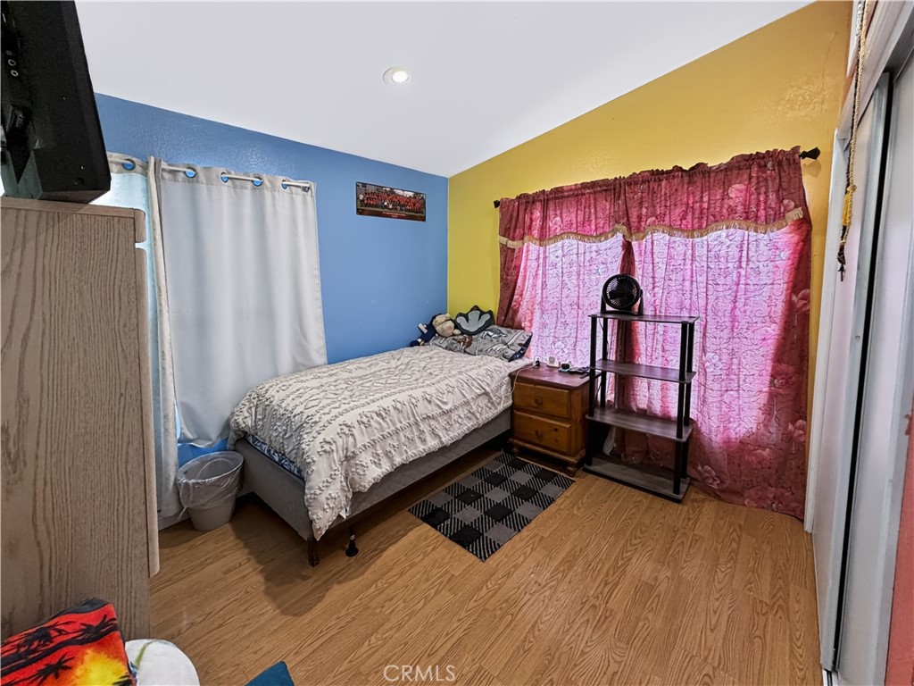 10965 Glenoaks 39 Property Photo 10