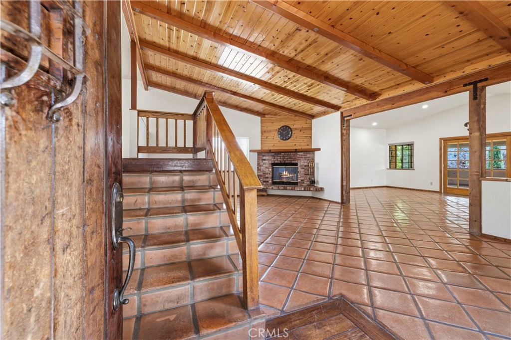 4537 Mt Pinos Way Property Photo 4