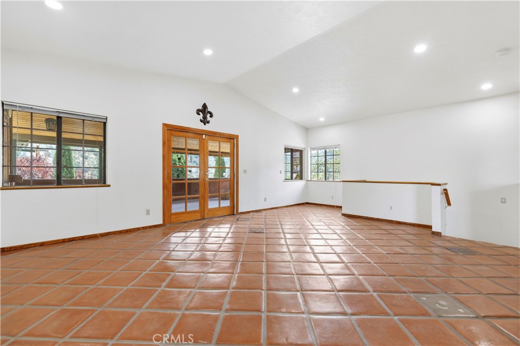 4537 Mt Pinos Way Property Photo 8