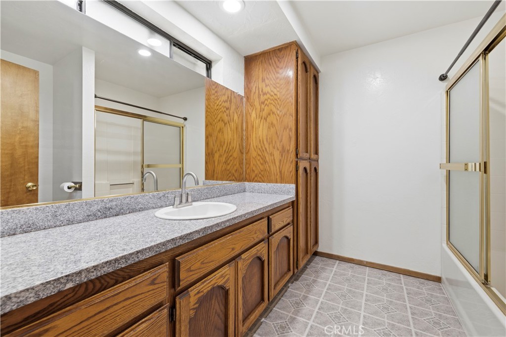 4537 Mt Pinos Way Property Photo 33