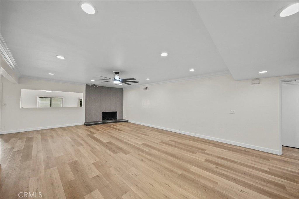 12319 Erwin Property Photo 6