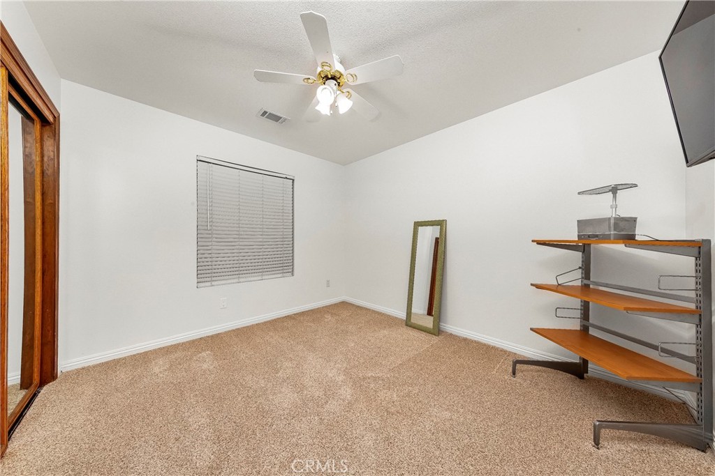2111 W Avenue J12 Property Photo 29