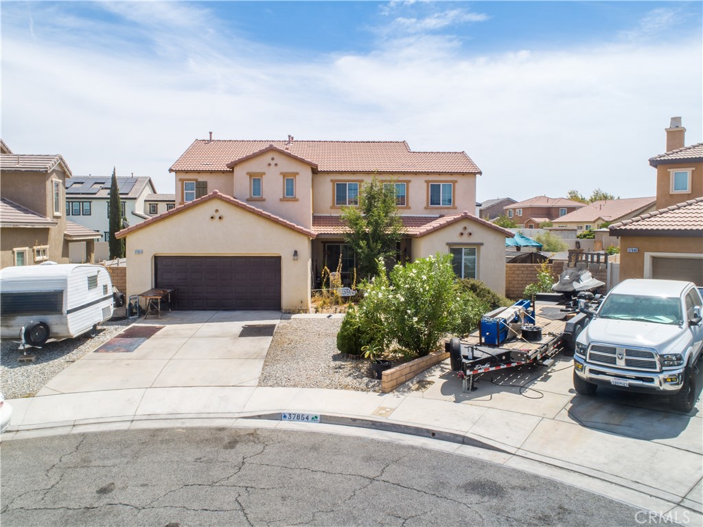 37854 Old Adobe Court Property Photo 1