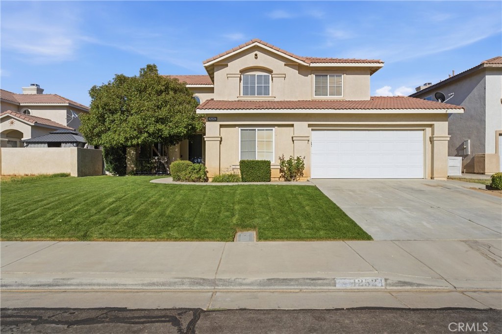 42524 Cinnabar Court Property Photo 4