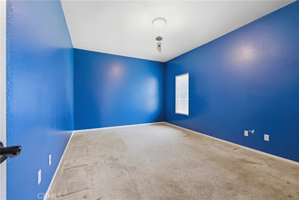 42524 Cinnabar Court Property Photo 11