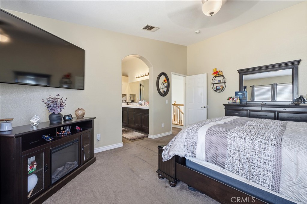 42524 Cinnabar Court Property Photo 15