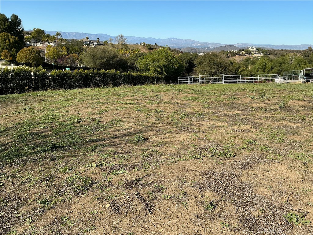 2831 Lynnview Property Photo 1