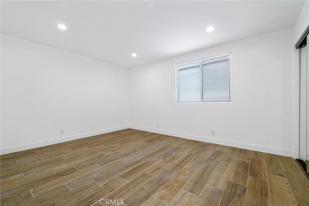 5706 Burnet Avenue Property Photo 8