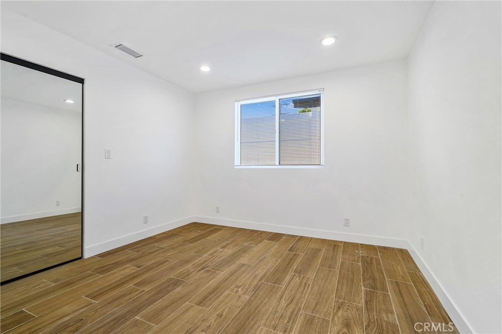 5706 Burnet Avenue Property Photo 9