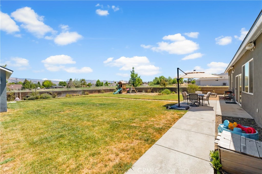 28301 Stallion Springs Drive Property Photo 8