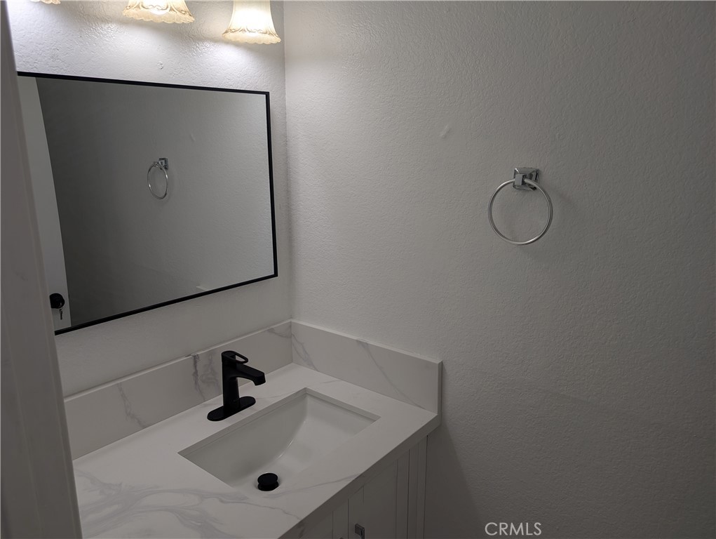 37427 Greenwich Court Property Photo 21