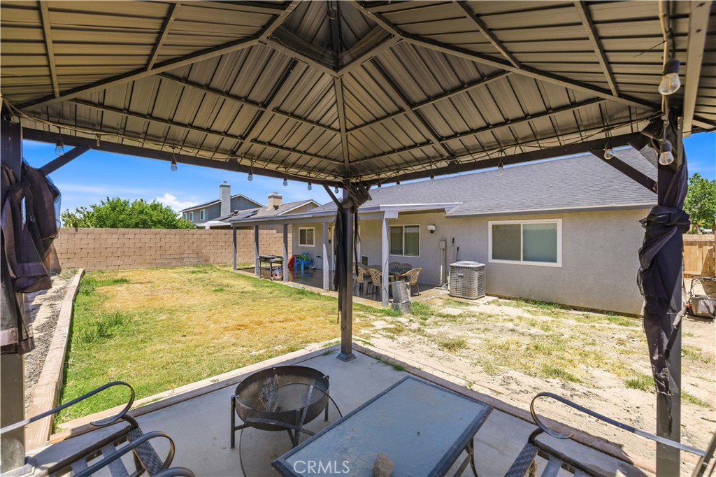 2050 Matthew Avenue Property Photo 17