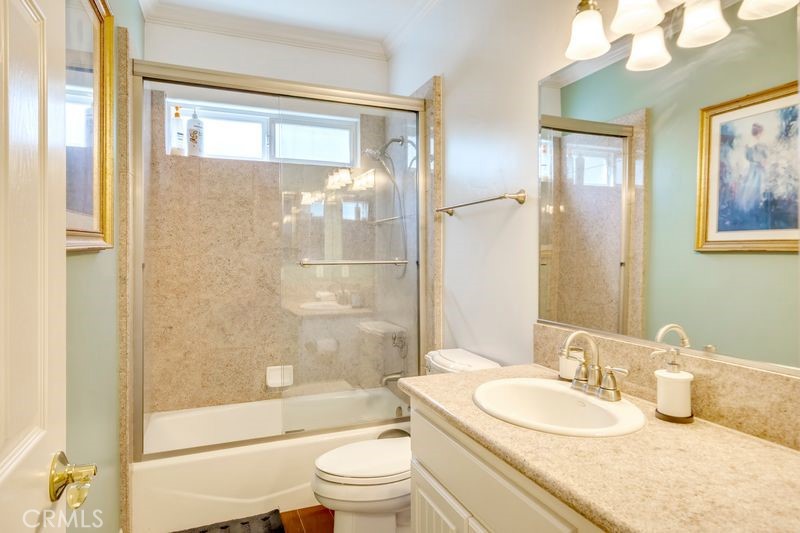 700 Booth Way Property Photo 8