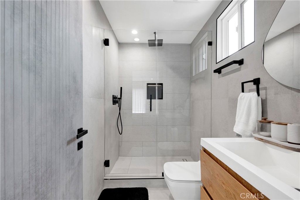 12413 Nedra Property Photo 5